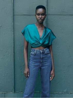 Zara small teal crop top NWT # 112